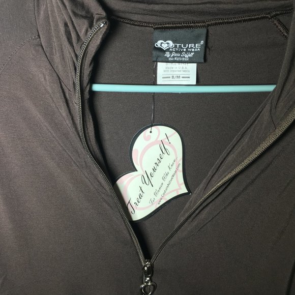 NWT Brown Zip up jacket By Cuturewear Size Small - Picture 2 of 4